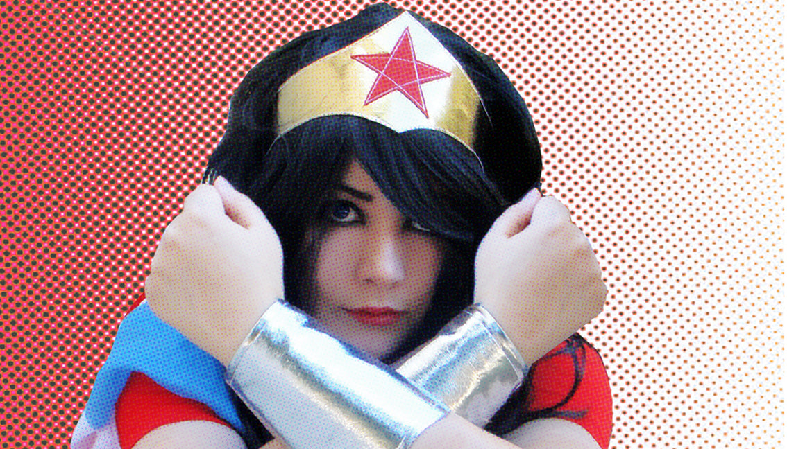 Wonder Woman Costume Accessory Set.