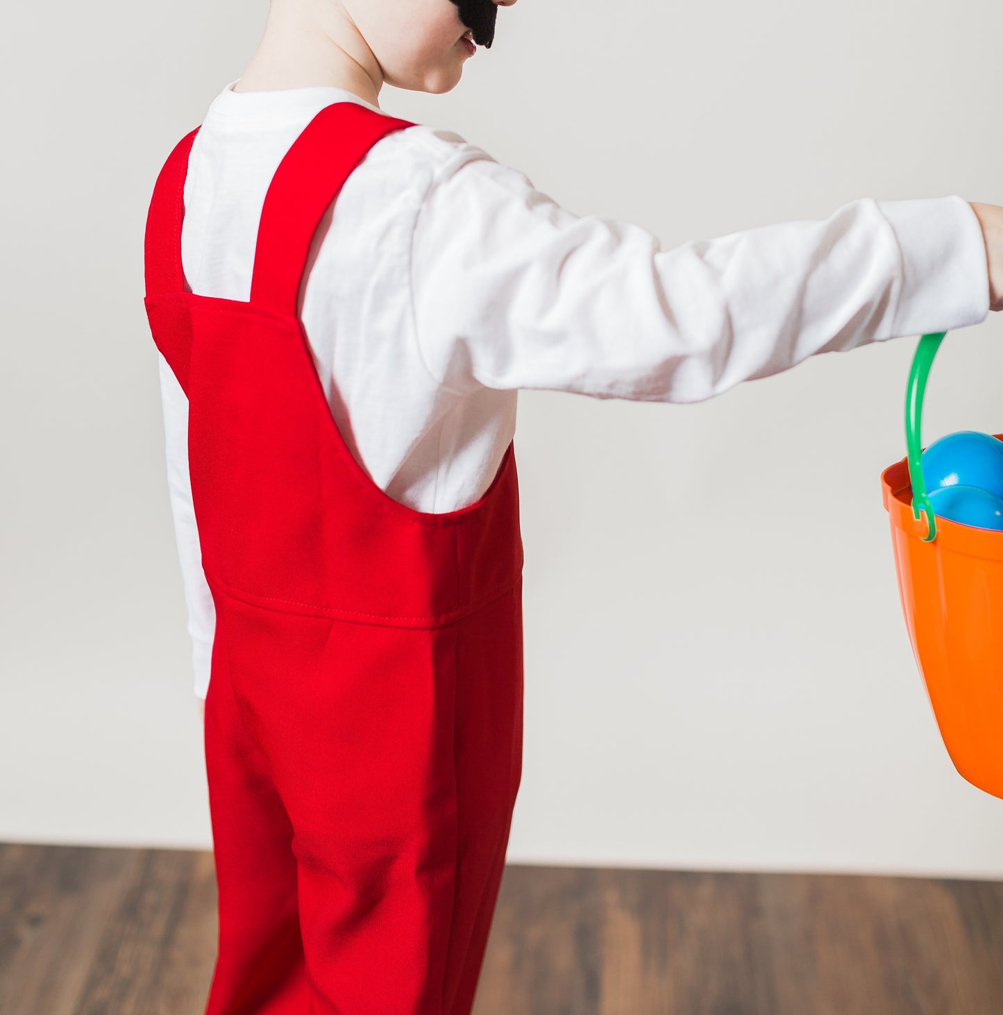 Fire Mario Costume, Tire Mario Red Overalls.